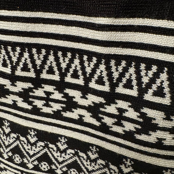 Black and White Knit Flaired Sweater Dress - NWT Large - Picture 5 of 5